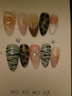 Source Unknown Mint Green, Pink, Black Floral & Zebra Press-On Nail Set